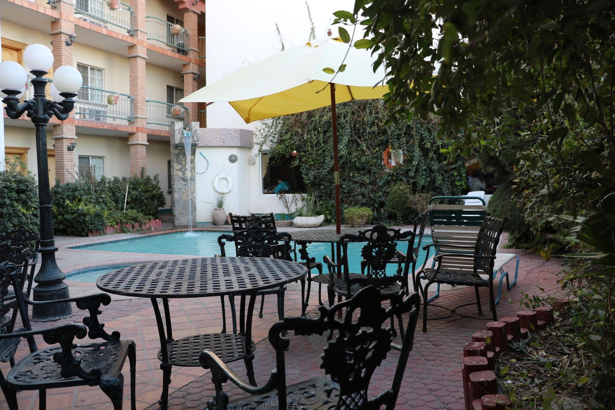 Business Hotel & Suites Maria Bonita Ciudad Juarez Exterior photo